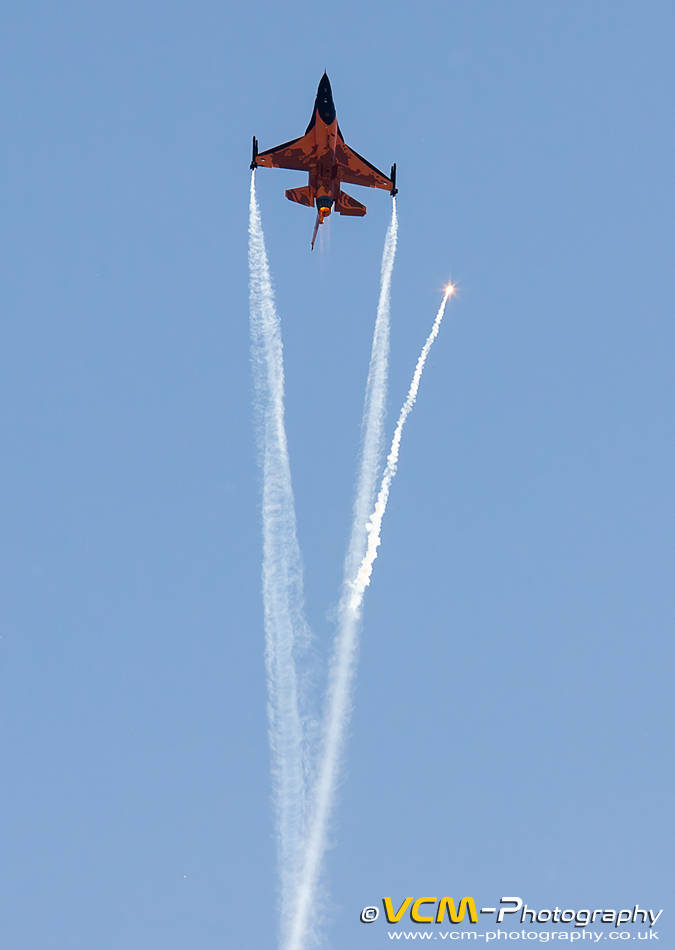 AIRCRAFT & REG