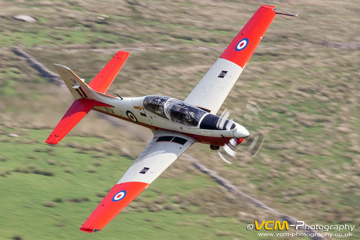 Tucano T.1 ZF511 ZK368 Low Level