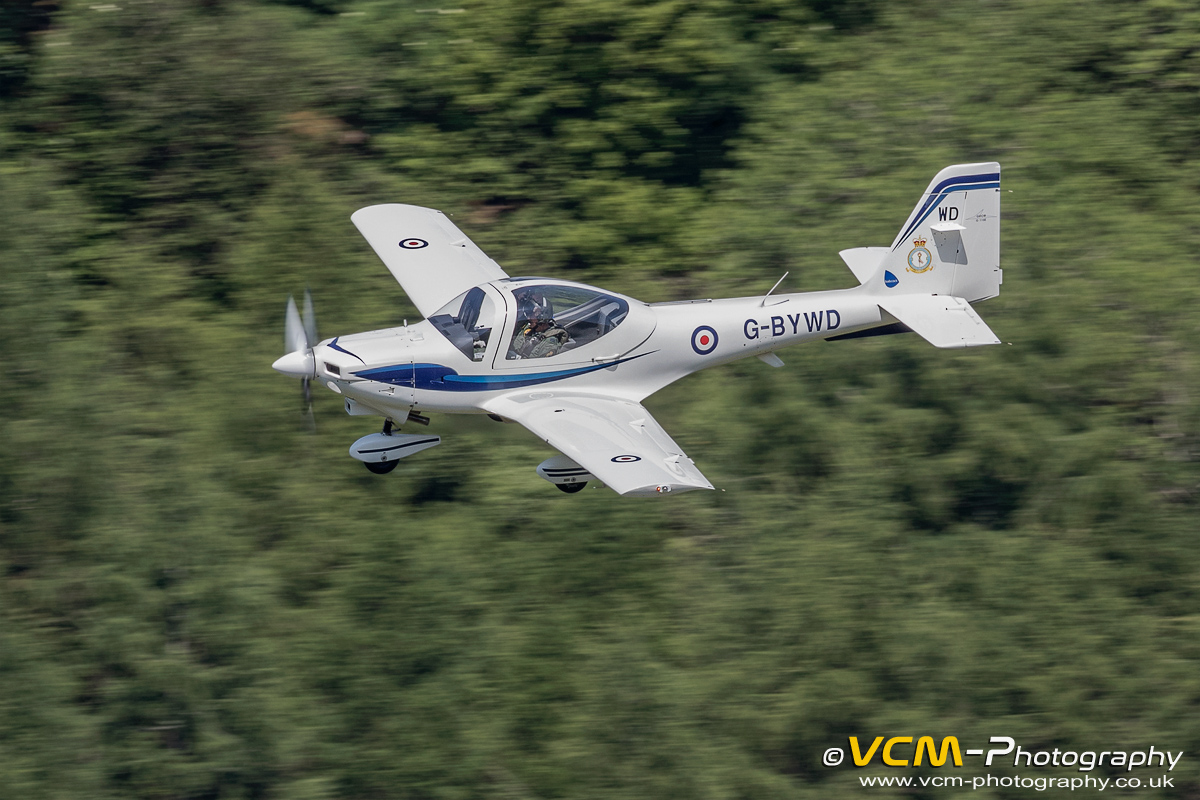 Grob Tutor T.1 G-BYWD Low Level