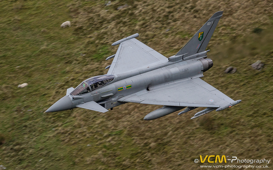 Typhoon FGR4 ZJ926 Low Level