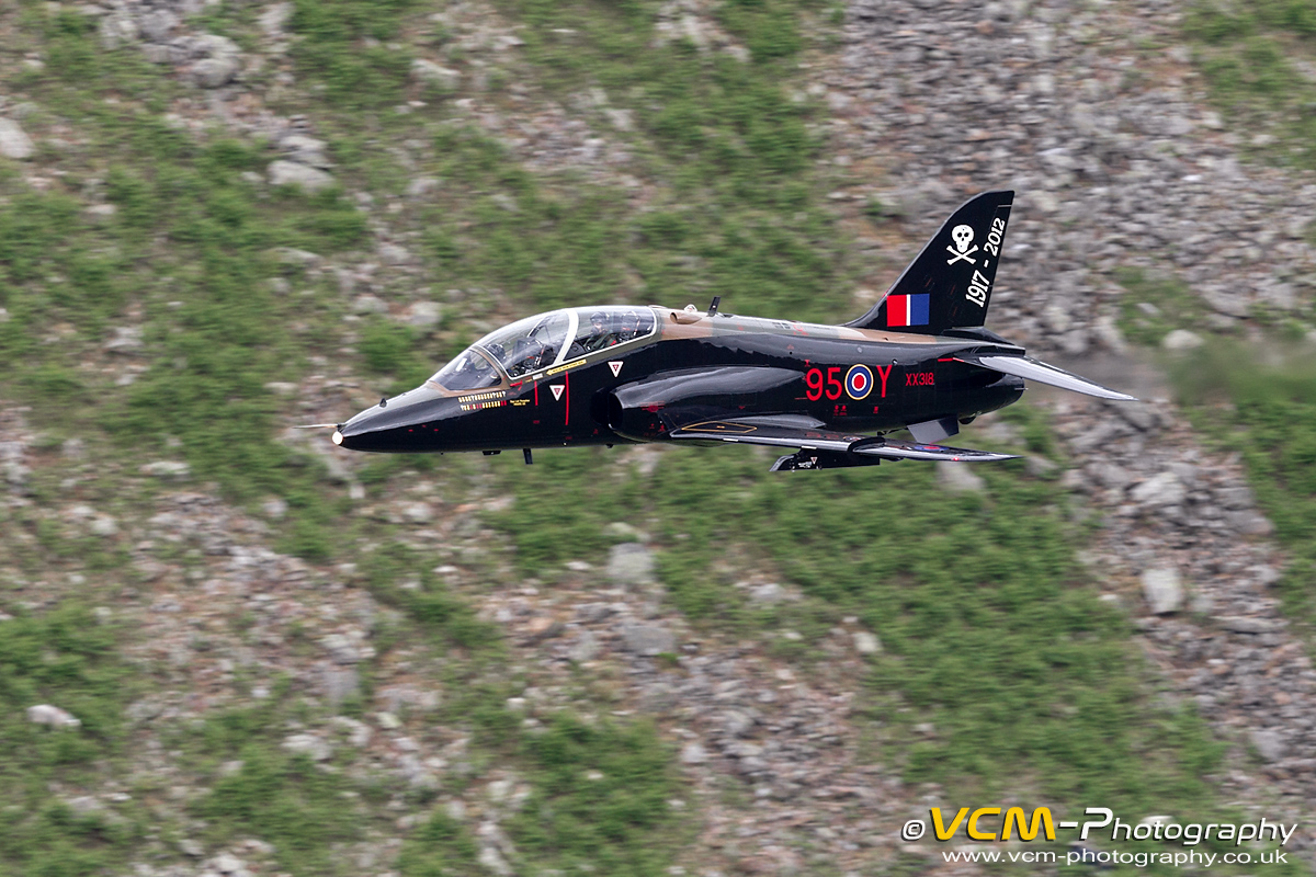 Hawk T.1A XX318 Low Level