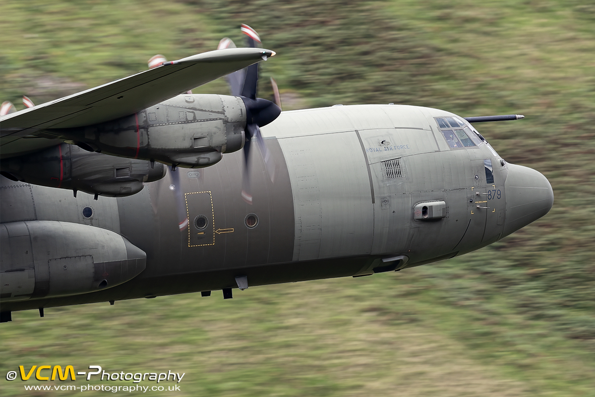 Hercules, ZH879 Low Level