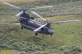 Chinook ZK562