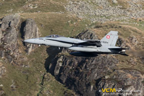 F/A-18C Hornet, J-5004